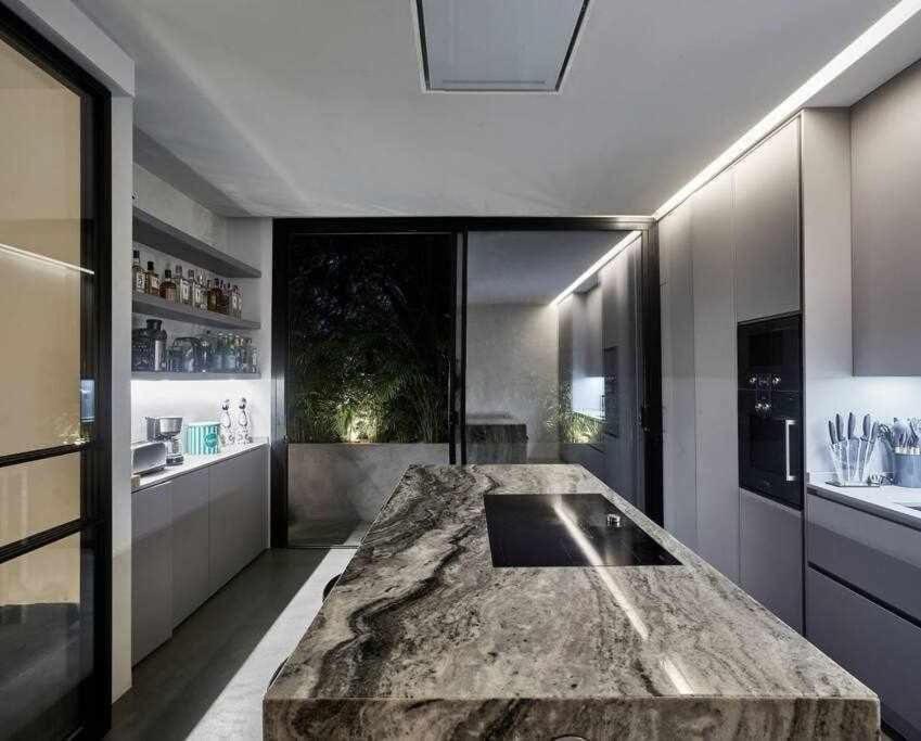Soulhouse Marbella, Exclusiva Villa Galardonada Extérieur photo